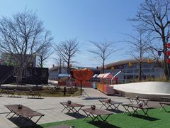 -深圳国际会展中心希尔顿酒店(前海华发冰雪世界店)