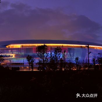 三年不到的时间,从农田变新城,有山、有水、有沙滩还有