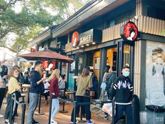 门面-茶颜悦色(岳麓山顶店)