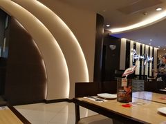 -必胜客(WOW中心城店)