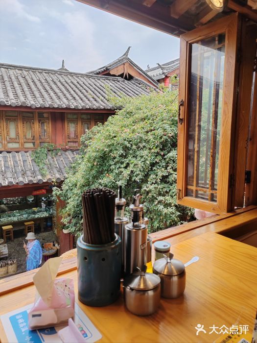 勺子米线·云南传统小吃市集(四方街店)图片
