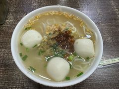 贵刁蚝仔炸猪扒-新武二广福潮粉面食馆(哥英布拉街)