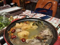 -威记烧嘢·南宁烧烤·超级生牛(绿地店)