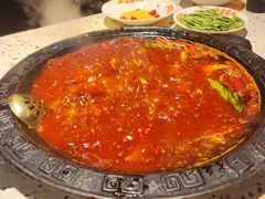 -红九格老火锅(三峡广场店)