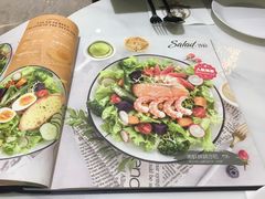 -丽莎沙拉轻食餐厅(国贸店)