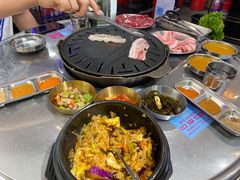 -玄希浪漫厨房·韩料烤肉(湖滨银泰in77店)