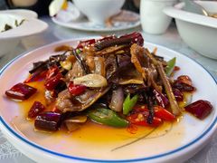 -忘忧草融合私房菜(红鼎国际店)