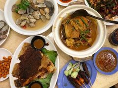 -明记烧鱼美味店