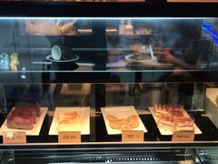 面包甜点陈列柜-麦当劳(无锡滨湖万达店)