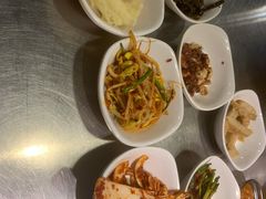 -韩聚屋韩国烤肉餐厅(新北万达店)