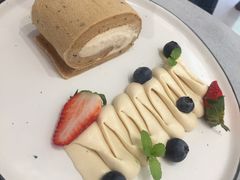 伯爵蛋糕卷-COTTON CAFE(德信·中外公寓店)