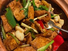 -八府香鸭·啫啫煲(华山路店)