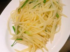 酸辣土豆丝-老头儿油爆虾·知味杭州(爱琴海购物中心)