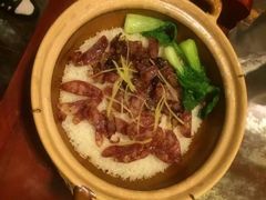 皇上皇腊味煲仔饭-捞旺猪肚鸡(街道口店)