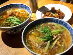 腊肉面-沪西老弄堂面馆(定西路店)