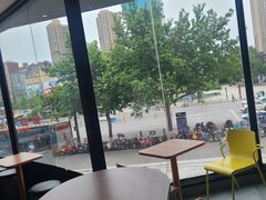 -麦当劳(咸阳人民路店)