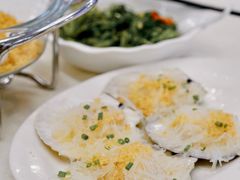 蒜蓉粉丝蒸元贝-五谷芳乳鸽王(海景店)