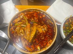 -小饕荟雅安贡椒鱼鲜馆(广福桥店)