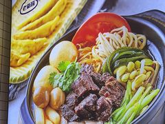 -老新隆牛肉锅贴(新街口店)