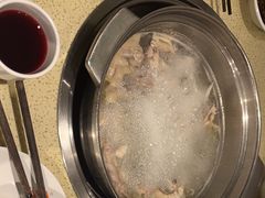 -煲大王猪肚鸡·椰子鸡火锅(红谷滩万达店)