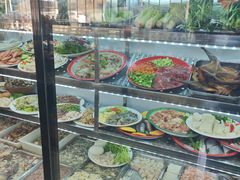 -超越海鲜屋(飞龙物业店)