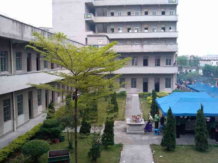 思亲楼-"交通极不方便,地铁转公交再转电瓶车才能到."-大众点评移动版