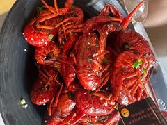 -巴厘龙虾·榜首油焖大虾(音乐学院·沿江酒馆店)