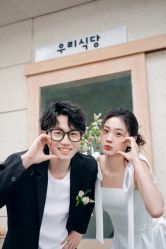 -喜爱高定婚纱摄影