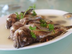 -壹零贰小馆(桂城石啃店)