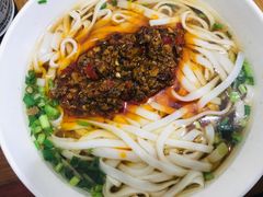 -矮子粉店1985·长沙米粉(湘春路店)