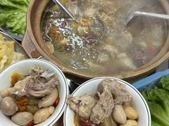 -威邵鸡煲(西华路总店)