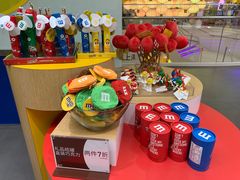 -m豆巧克力世界(上海世茂广场店)