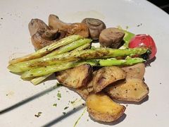 春季扒蘑菇-404干式熟成牛排馆•聚会餐厅