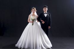-太郎花子婚纱摄影艺术中心