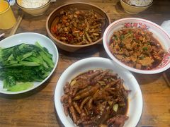 -老三样·美食研究中心(世贸路店)