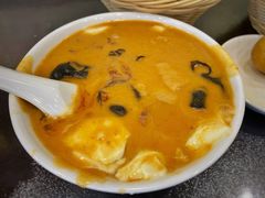胡辣汤豆腐脑两掺-方中山胡辣汤(成都首店)
