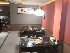 -山川小町·极番烧肉(新地假日广场店)