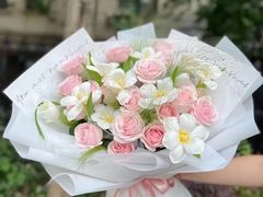 -亭亭鲜花店(中山北路店)