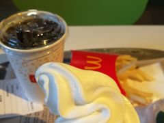 -麦当劳(南京路2店)