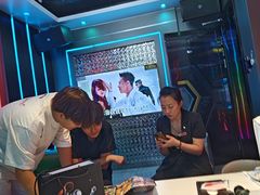 -路边边.炒菜烧烤.音乐餐厅(良乡长虹店)