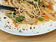 -丽影重庆小面(定西路店)