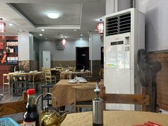 -濠轩阁特色生蚝火锅(水湾路店)