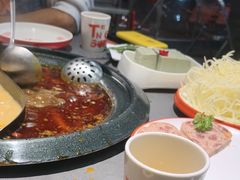 -生活如沸·顺德水牛奶火锅(大学路店)