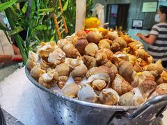 -亚洲国际大酒店·云顶阁旋转自助餐厅