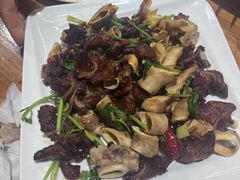 -超越海鲜屋(飞龙物业店)