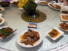 -鹏城人家海鲜酒家·23年老字号(较场尾店)