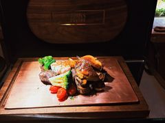 -罗宾斯牛排馆(重庆丽晶酒店)