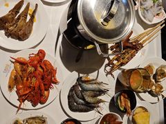 -领鲜活海鲜榴莲自助火锅(东门店)