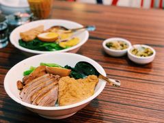 金奖卤鹅肉饭-陈鹏鹏潮汕菜(宝安机场T3航站楼店)