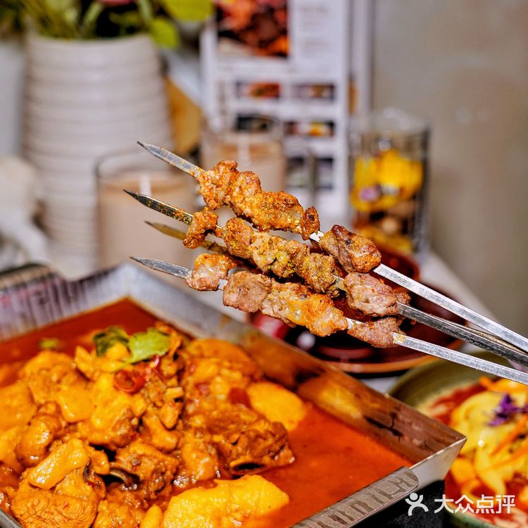 🌟 香辣过瘾，魔都必吃大盘鸡来啦‼️